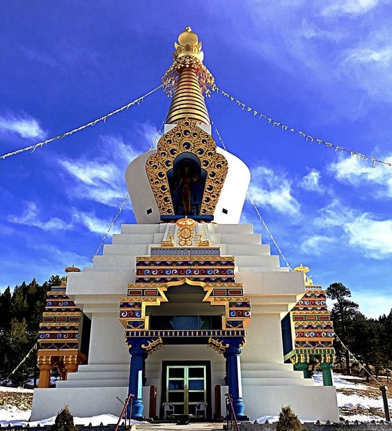 7 Places in India Believed to Be Portals to Other Dimensions ✨