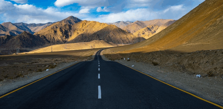 BRO Breaks Its Own Record: World’s Highest Motorable Road Now Touches 19,400 ft in Ladakh