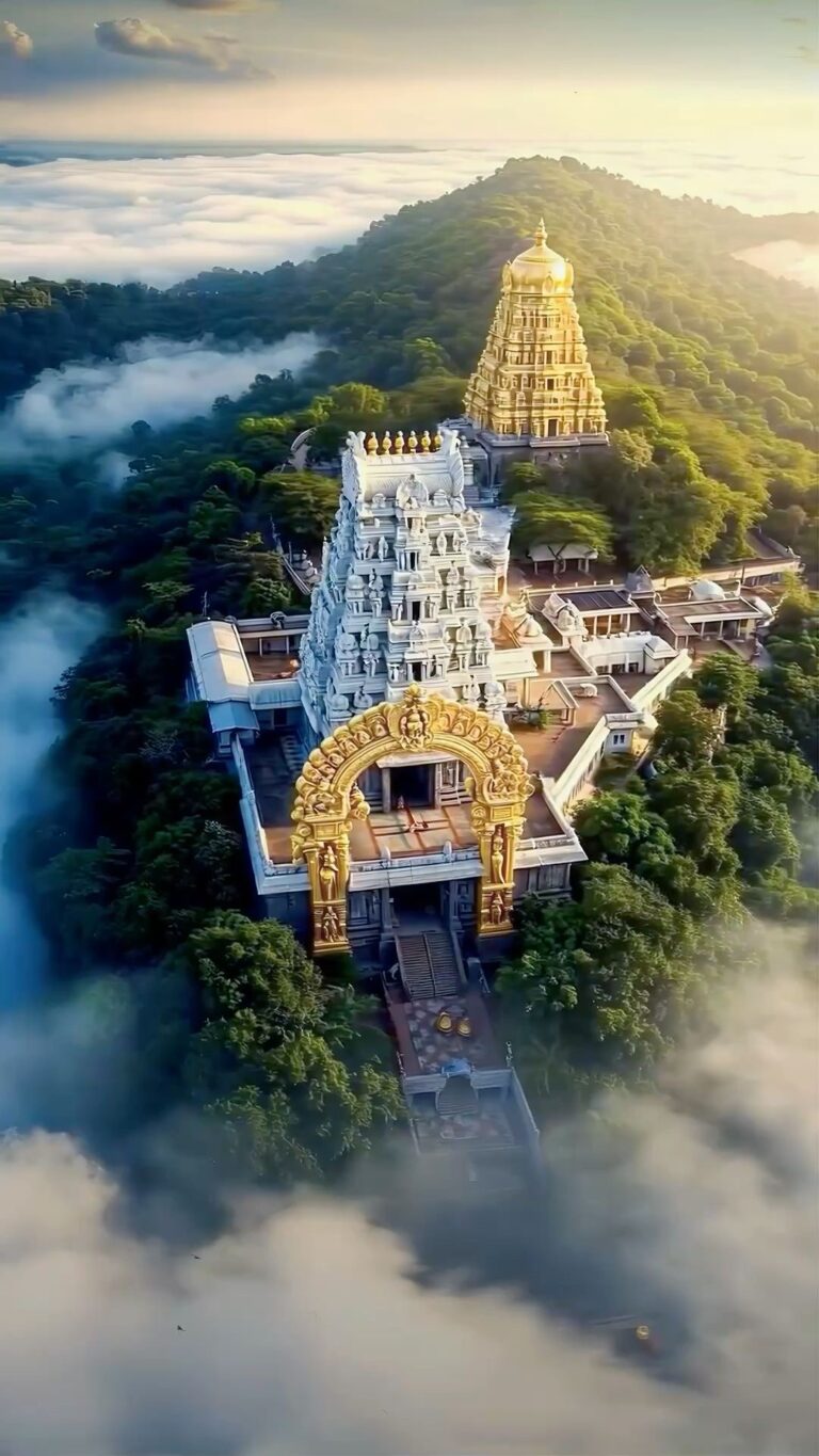 🛕 Tirumala: The Living Abode of Lord Balaji